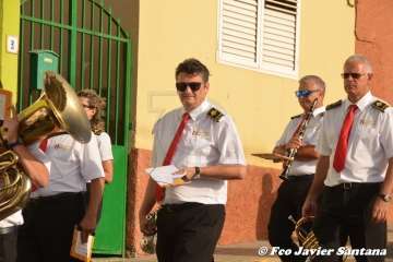 El Caracol despide sus fiestas con procesión y espectáculo musical (Foto Francisco Javier Santana)